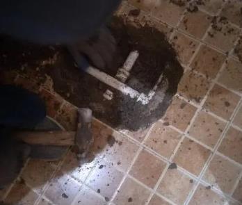 建邺卫生间漏水维修公司为您分享下卫生间渗水如何处理及注意事项