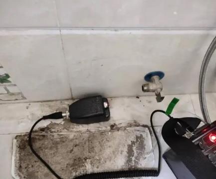 建邺屋顶漏水维修公司分享下卫生间漏水的危害及解决方法